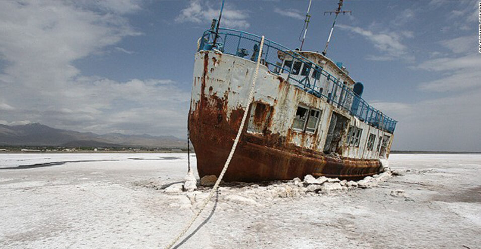 مقام ارشد سازمان ملل از طرح احیای دریاچه ارومیه بازدید کرد