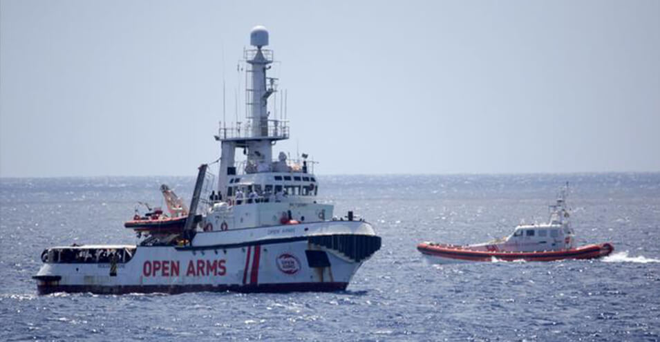 شش کشور اروپایی پناهجویان یک کشتی نجات سرگردان را می‌پذیرند