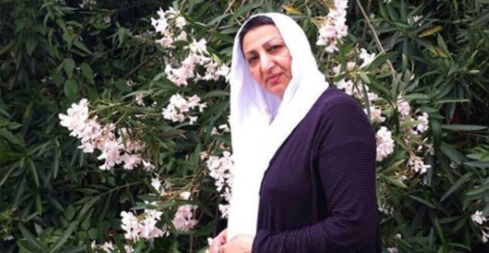 شهناز اکملی، مادر یکی از کشته‌شدگان اعتراضات ۸۸ برای اجرای حکم یکسال حبس احضار شد