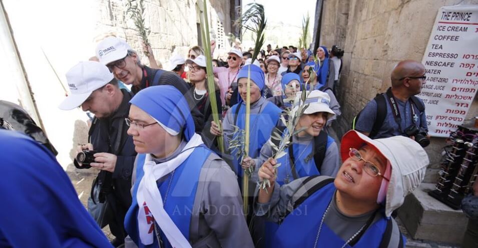 کسی درباره پاکسازی قومی مسیحیان فلسطینی صحبت نمی کند – رمزی بارود – برگردان : هاتف رحمانی