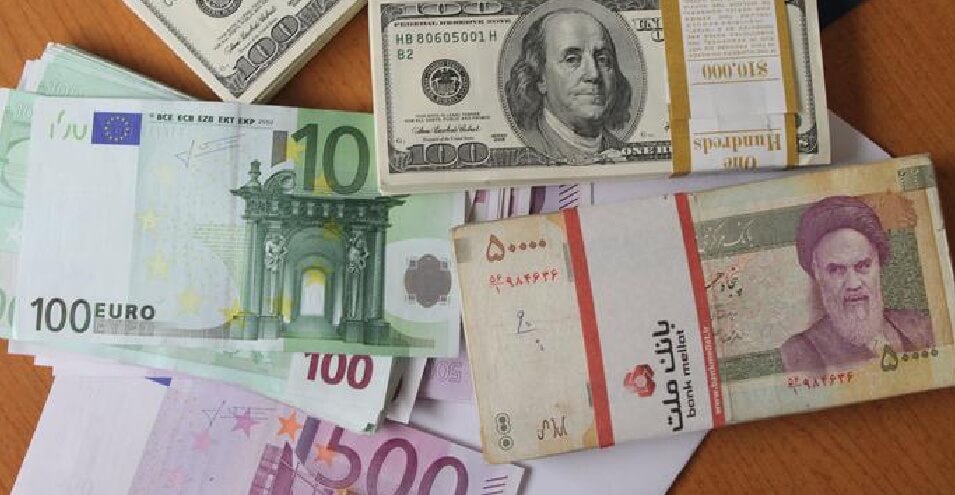 افزایش مجدد بهای دلار و سکوت معنادار بانک مرکزی ایران