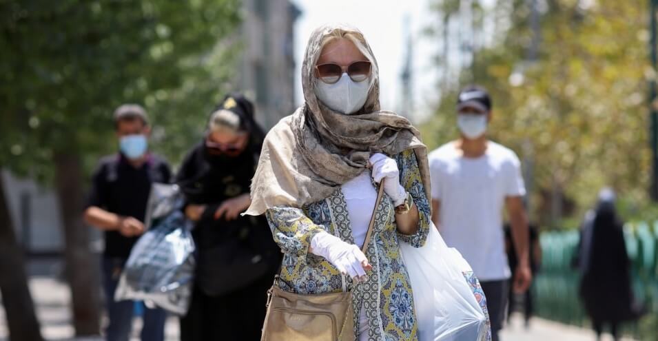 شناسایی موارد پراکنده امیکرون در ایران؛ افزایش میزان بستری‌های کرونا در برخی از استان‌ها