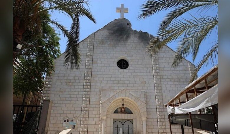 بمباران کلیسای کاتولیک