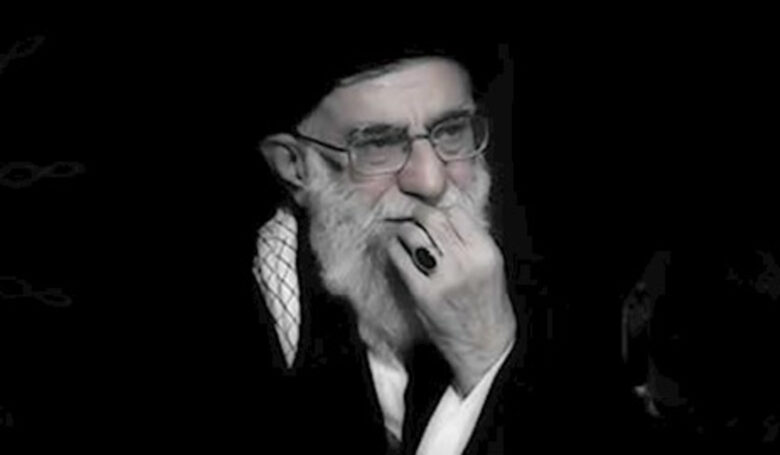 علی خامنه‌ای